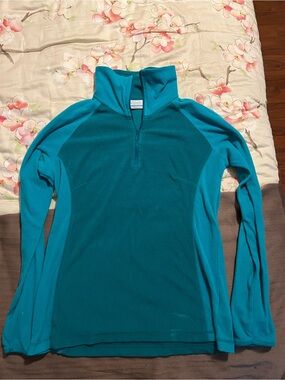 Columbia women's size Small 1/4 Zip Pullover Fleece. Two Toned Torquoise